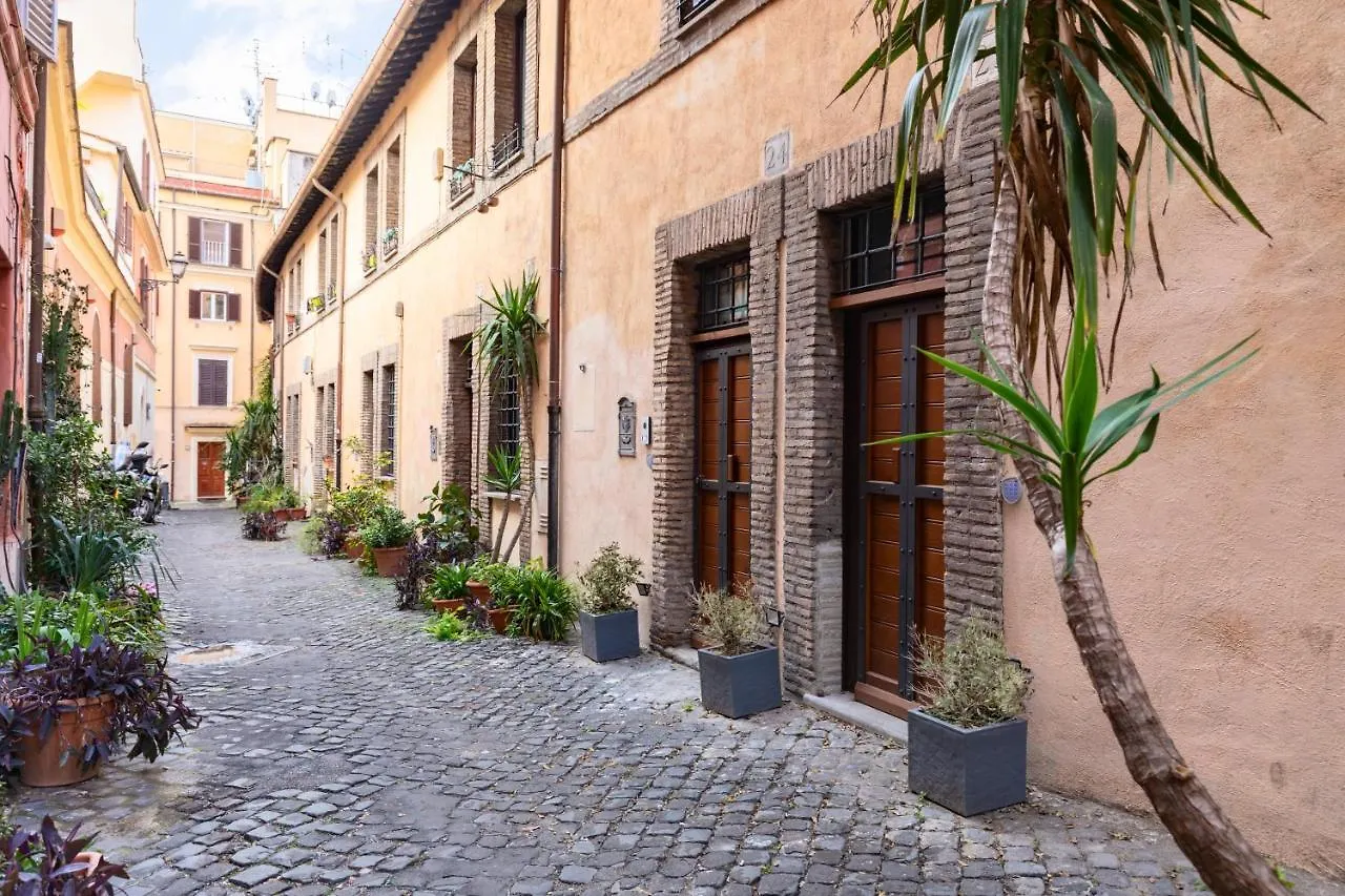 Апартаменты Ciancaleoni Duplex Casa Dell'Artista - Monti Рим Италия