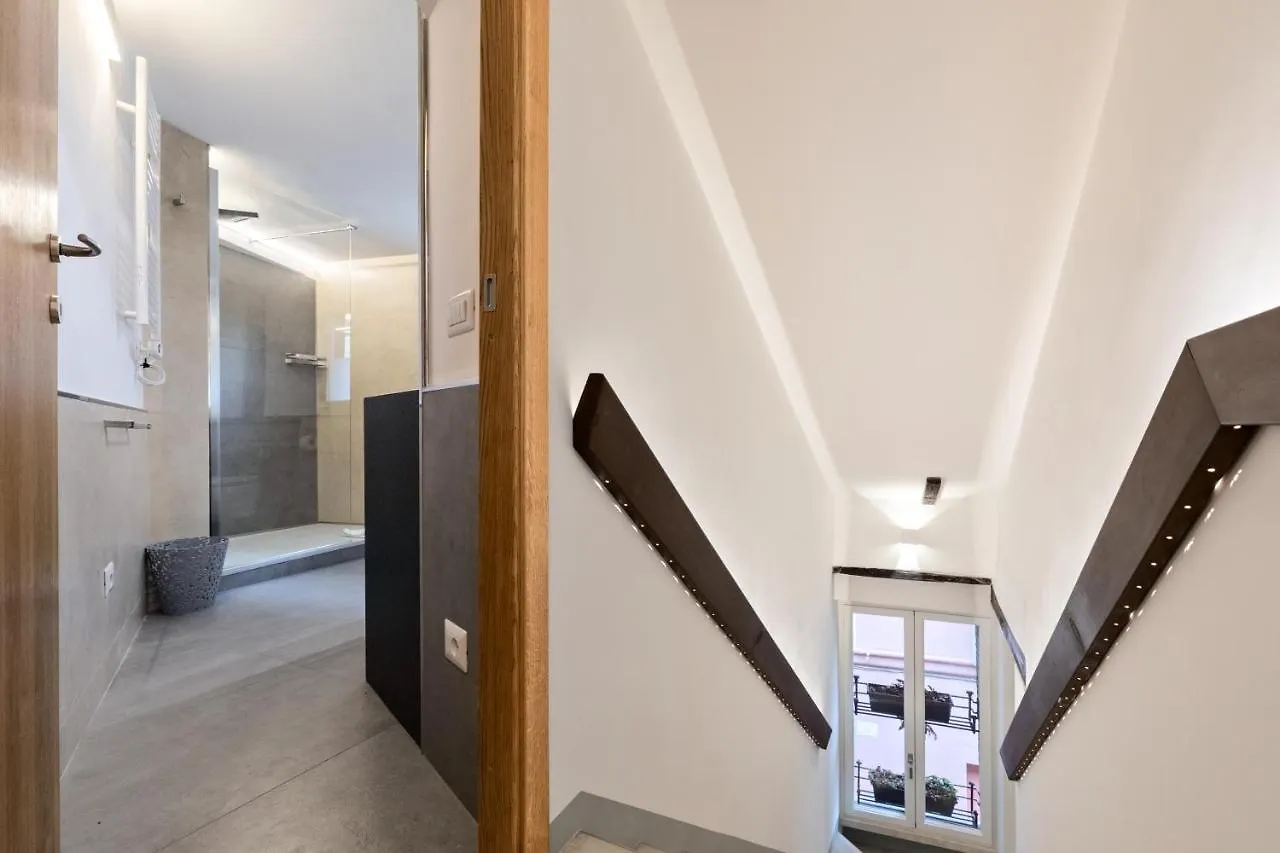 Апартаменты Ciancaleoni Duplex Casa Dell'Artista - Monti Рим